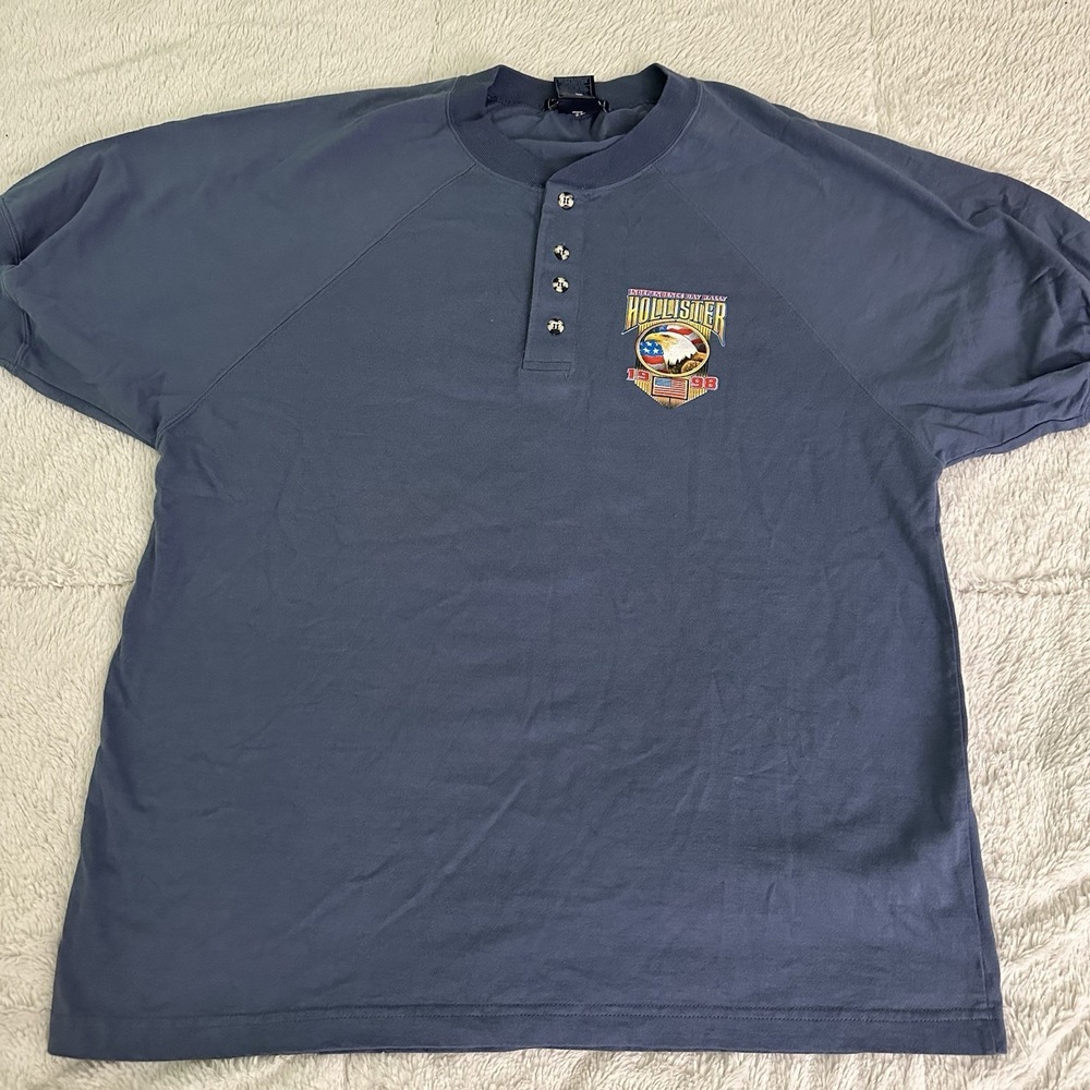 Vintage Hollister Henley shirt features a 1998 "Independence Day‎ Rally Large